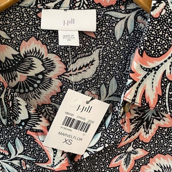 J. Jill XS NWT Sheer Black Floral Button Rayon Flowy Relaxed Tunic - Picture 4 of 11